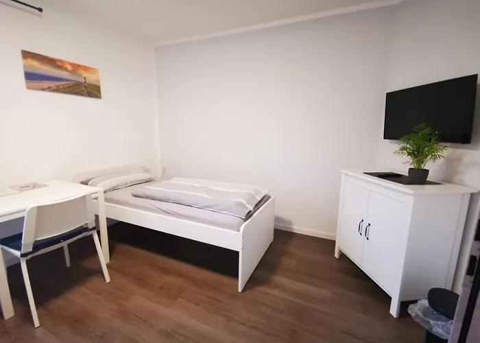 Apartament Mit 11 Einzelzimmern Sportcafe