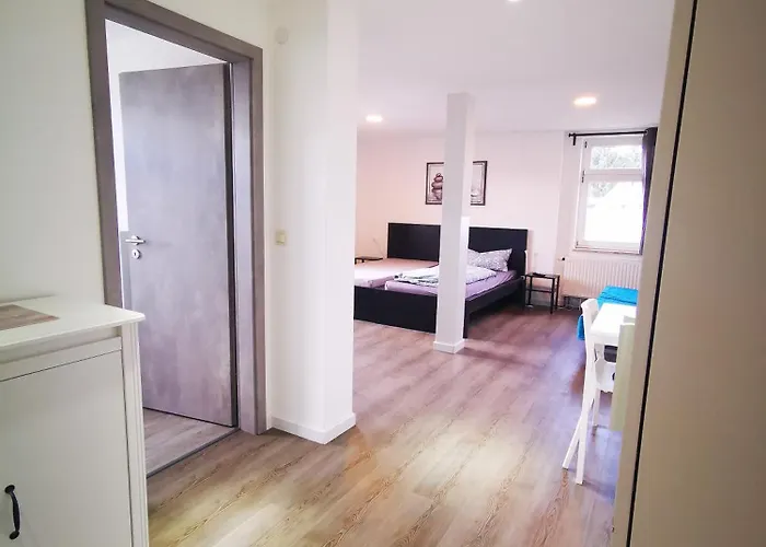 Apartament Mit 11 Einzelzimmern Sportcafe *